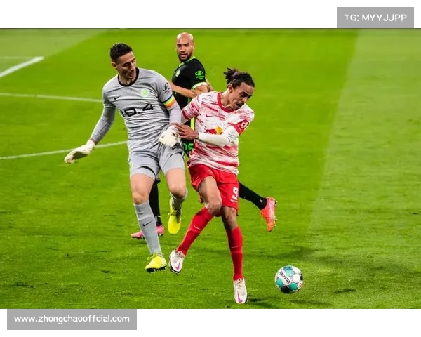 RB莱比锡2-2绝平沃尔夫斯堡，格鲁达第89分钟世界波救主