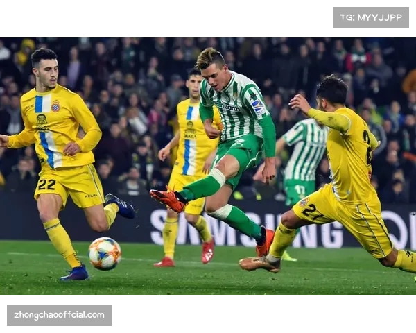 西甲战报：塞维利亚4-0大胜贝蒂斯，赢下安达卢西亚德比